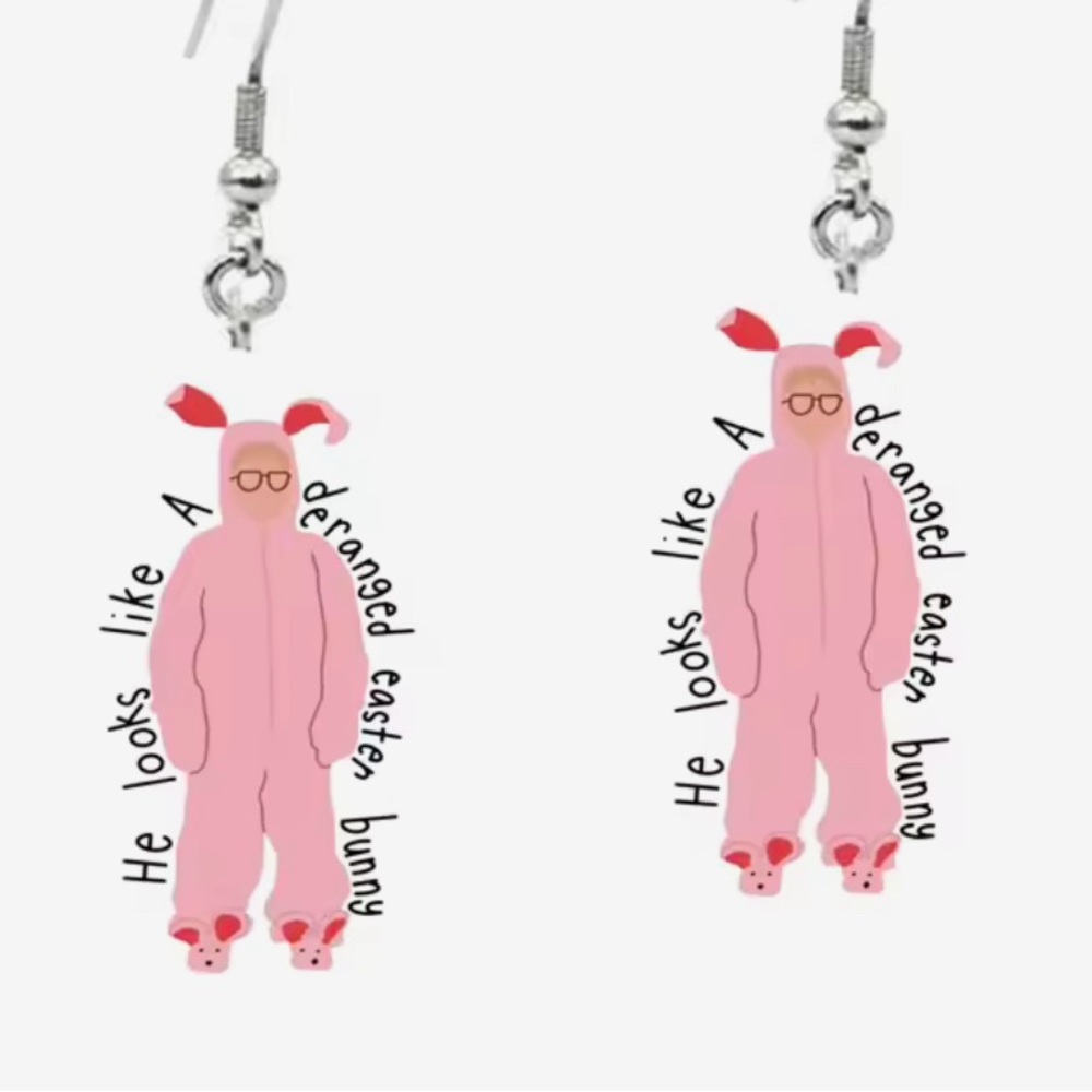 NWOT Christmas story earrings